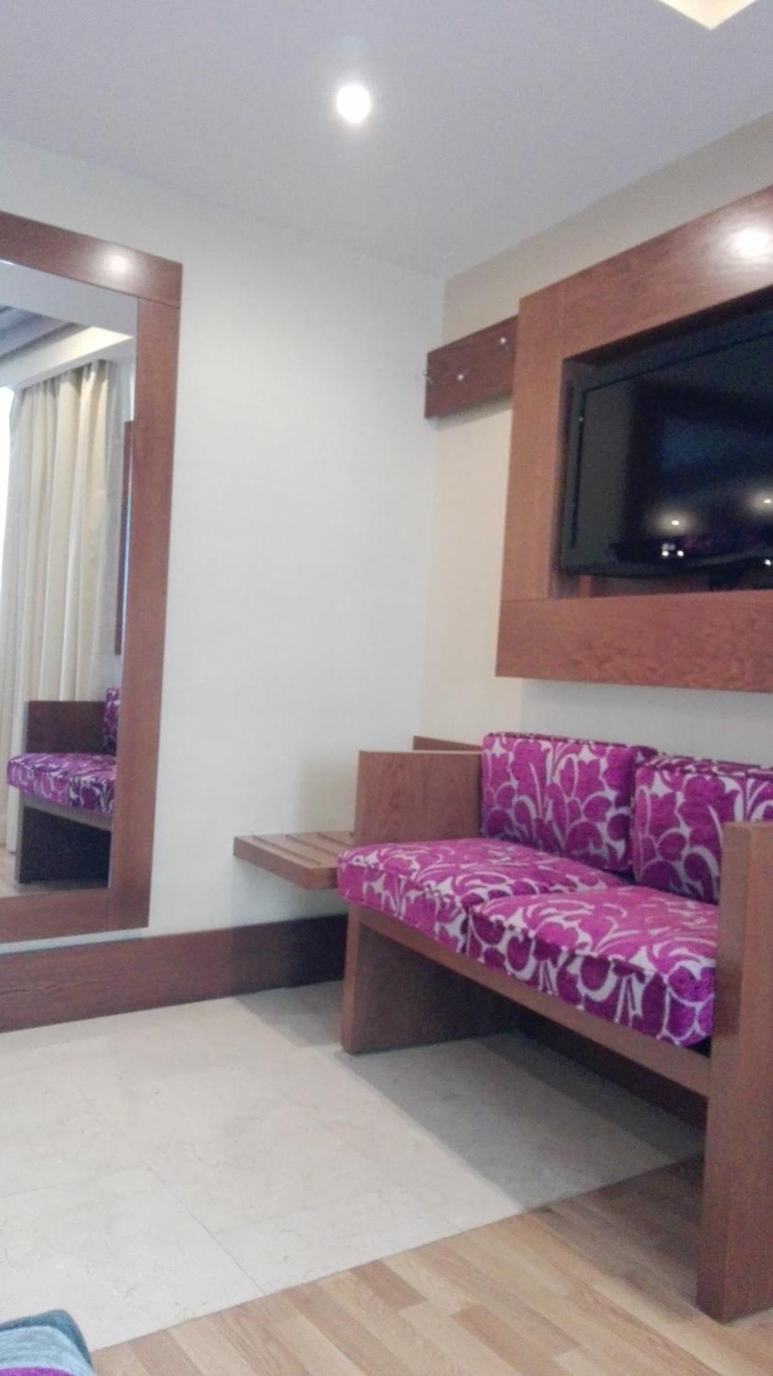 Hotel Los Braseros Burgos Ngoại thất bức ảnh