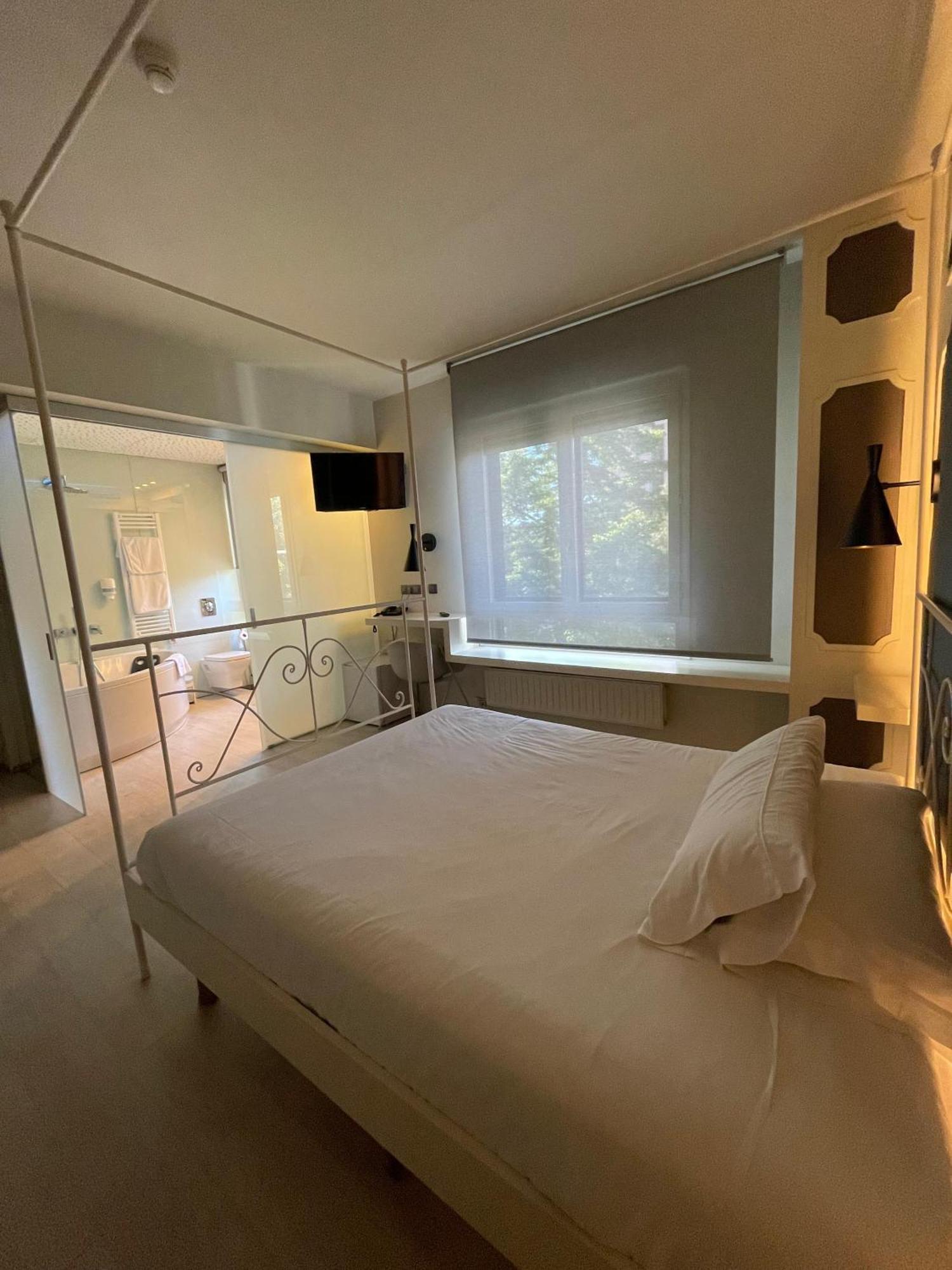 Hotel Los Braseros Burgos Ngoại thất bức ảnh